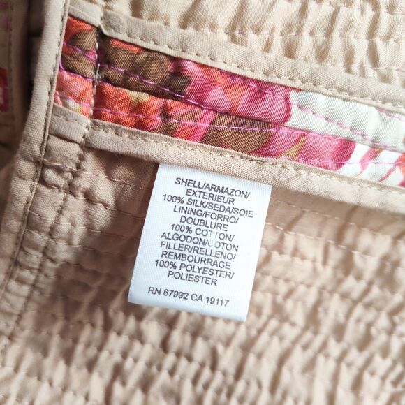 Sigrid Olsen Jacket Large 100% Silk Quilted Snap Buttons Collarless Red Pink Art - Picture 13 of 14